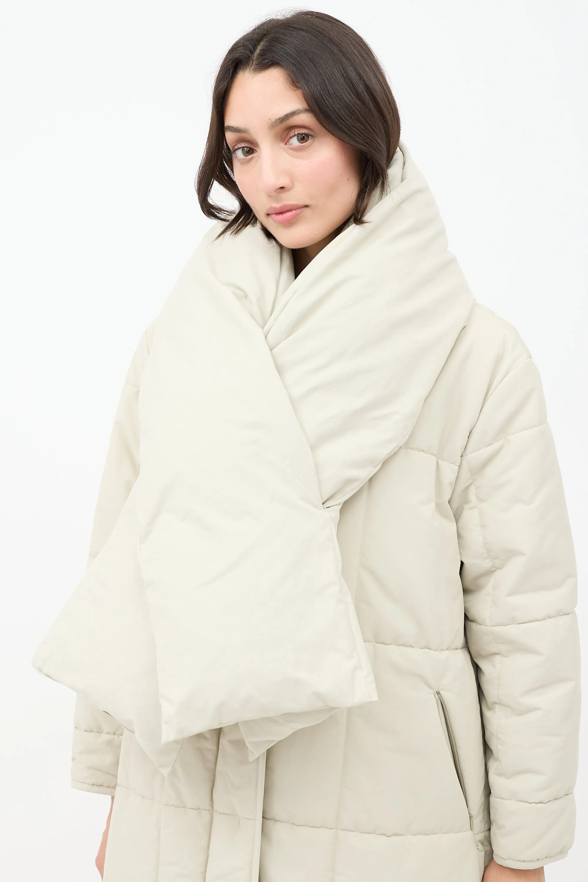 Beige Cotton Down Plume Scarf & Piper Coat